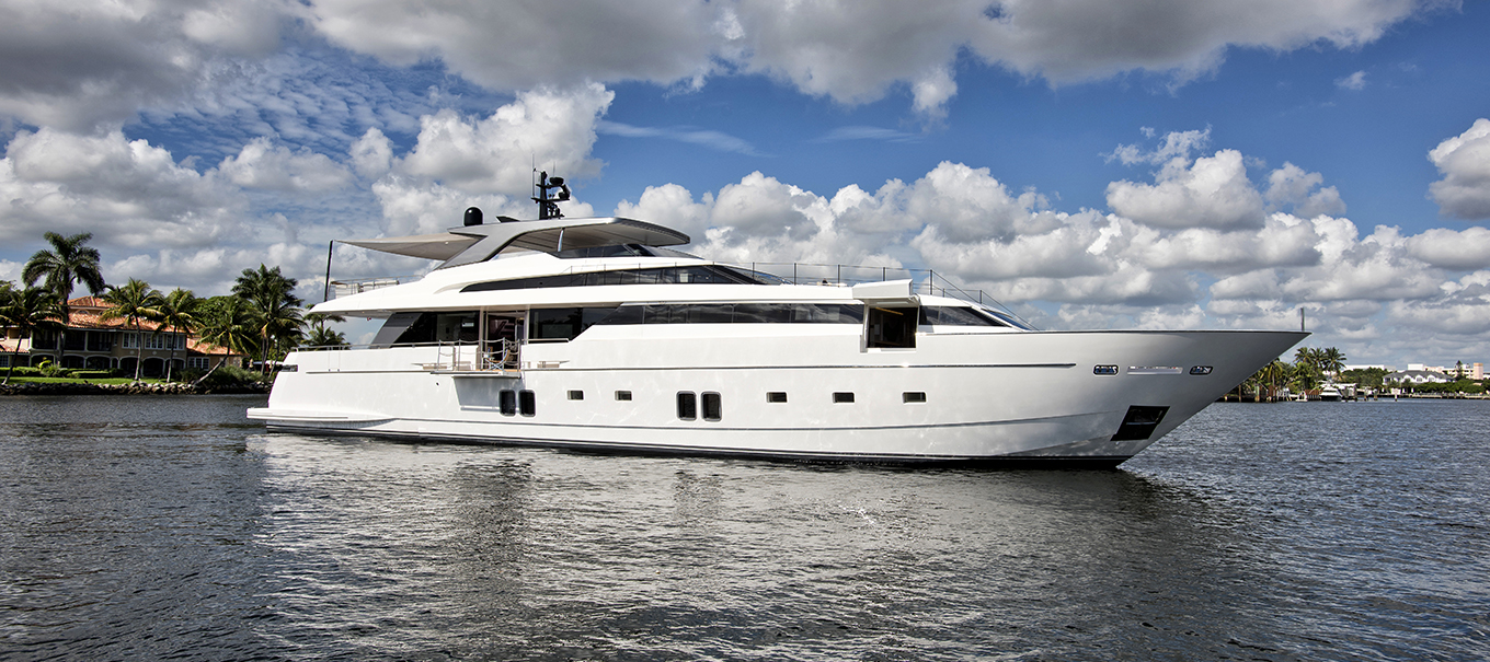 118 ft yacht for sale