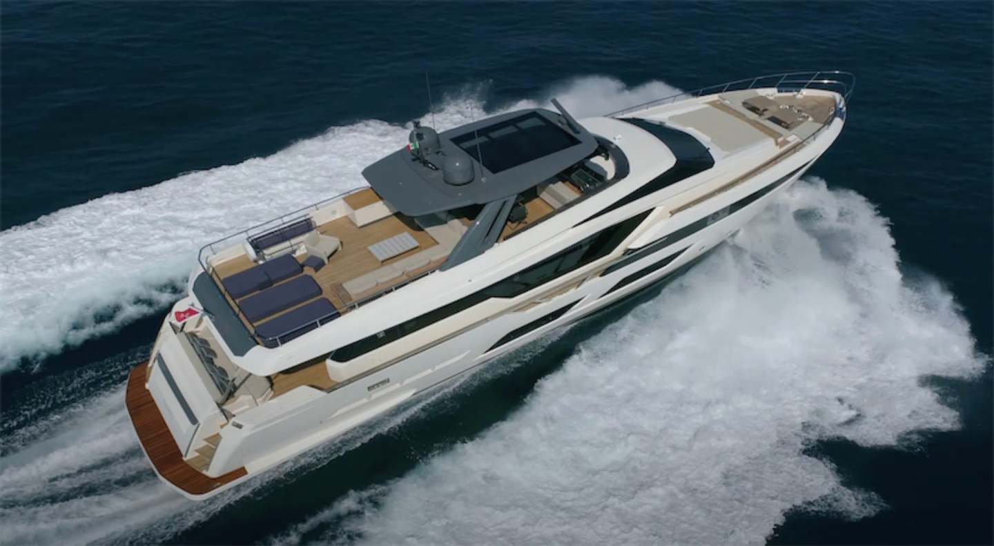 1-java-ferretti-920-damonte-yachts copie