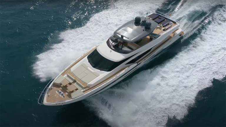 8-java-ferretti-920-damonte-yachts